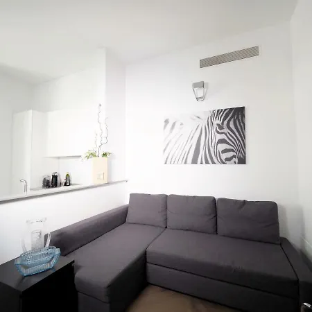 Turati 3 Apartment Milan Exterior photo