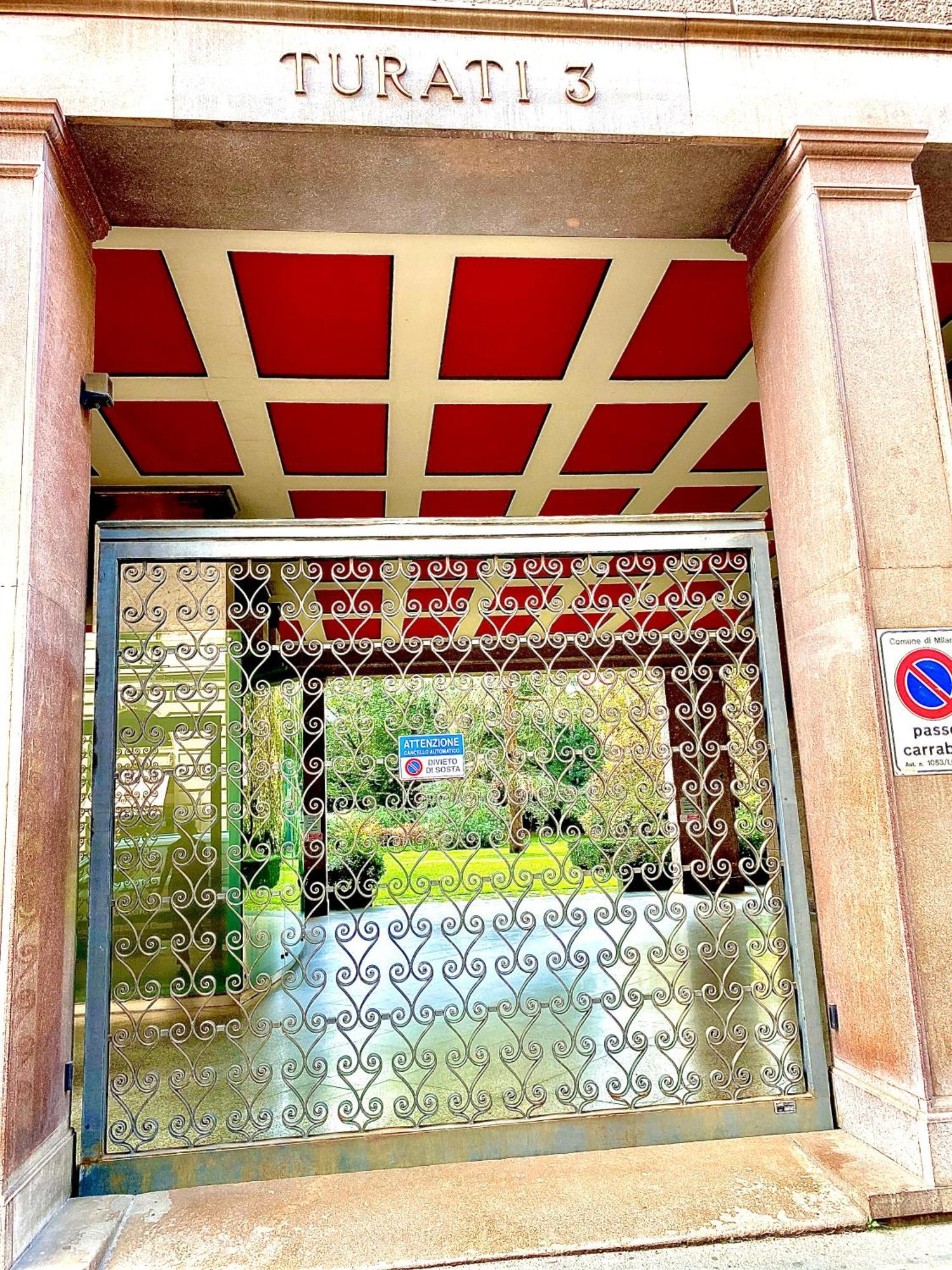 Turati 3 * Milano